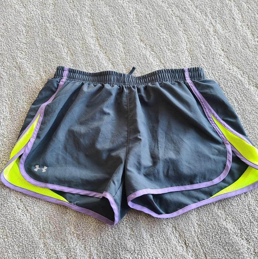 Under Armour size medium running short